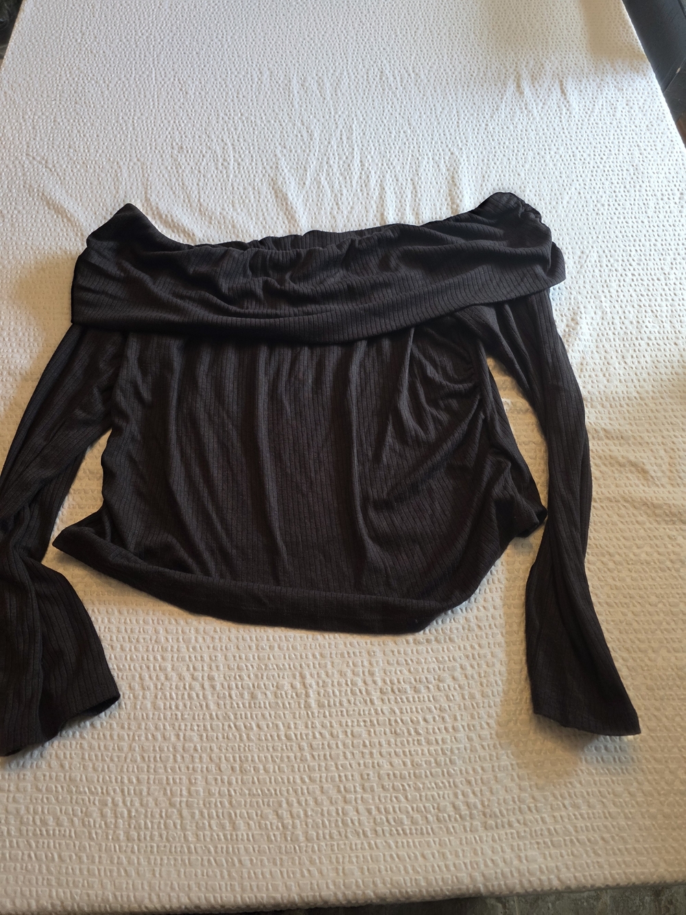 No Boundaries Black Off-Shoulder Long Sleeve Ribbed Topxl Xl